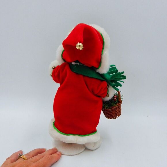 Annalee Snow Woman Basket Pinecones Holly Christmas 10" Decoration Holiday Decor - Picture 3 of 11